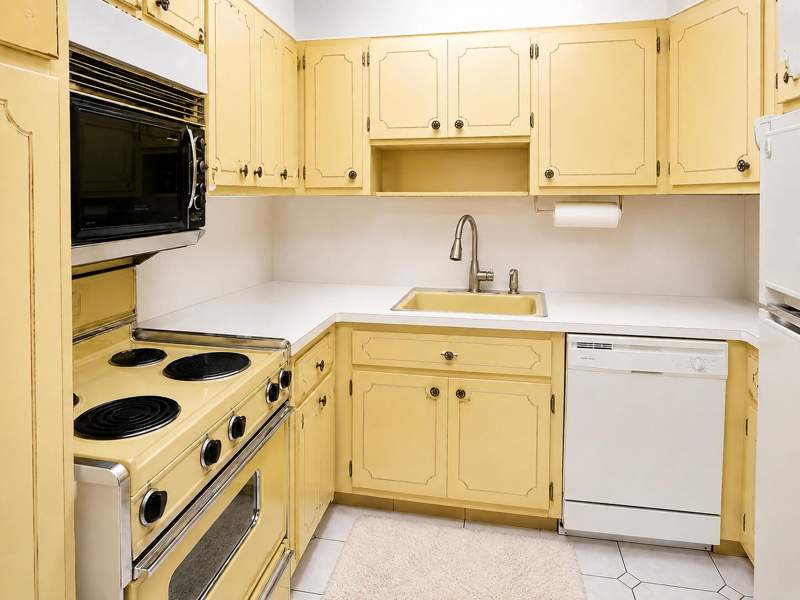 2 bedroom Condominium at 4330 Hillcrest Drive #602, Hillcrest East No 23 Condo, Hollywood — photo 4