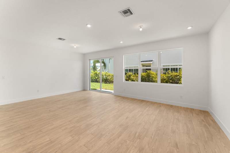 3 bedroom Townhouse at 3616 NW Solange Court, West Jensen Pud Phase 1B Parcels 6.0 6.4-6.8, Jensen Beach — photo 5