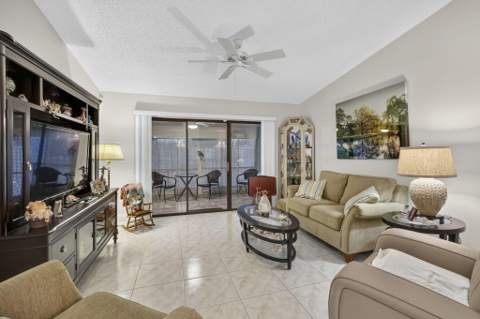 2641 Gately Drive #1301, West Palm Beach FL - photo 17 of 51
