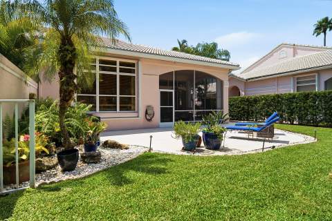 221 Green Point Circle, Palm Beach Gardens FL - photo 17 of 38