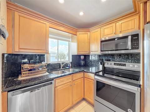 1198 Hillsboro Mile #334, Hillsboro Beach FL - photo 13 of 61