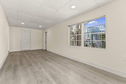 205 N 21st Street, Fort Pierce FL - photo 11 of 26