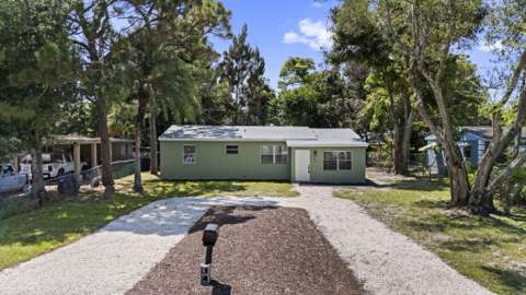 205 N 21st Street, Fort Pierce FL - photo 22 of 26