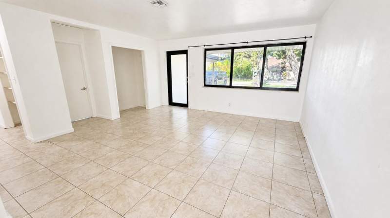 3 bedroom Single Family Residence at 360 NW 65th Avenue, Plantation Court, Plantation — photo 4