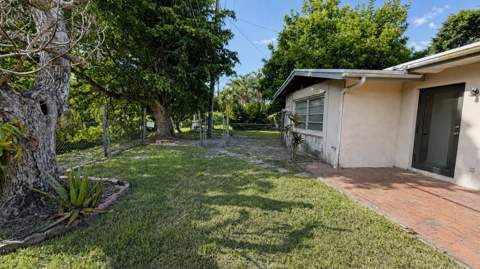 360 NW 65th Avenue, Plantation FL - photo 21 of 23