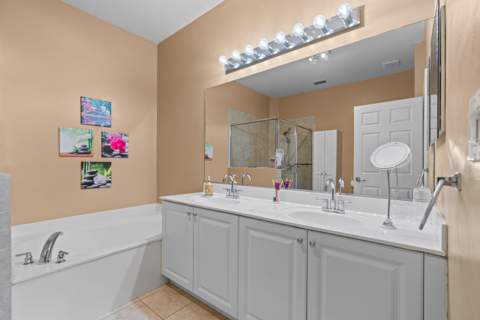 213 Las Brisas Circle, Sunrise FL - photo 7 of 70