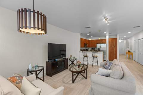 213 Las Brisas Circle, Sunrise FL - photo 8 of 70