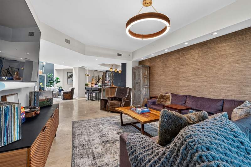 3 bedroom Townhouse at 411 N New River Drive #V-2, Las Olas Grand Condo, Fort Lauderdale — photo 2