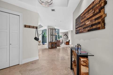 411 N New River Drive #V-2, Fort Lauderdale FL - photo 14 of 58
