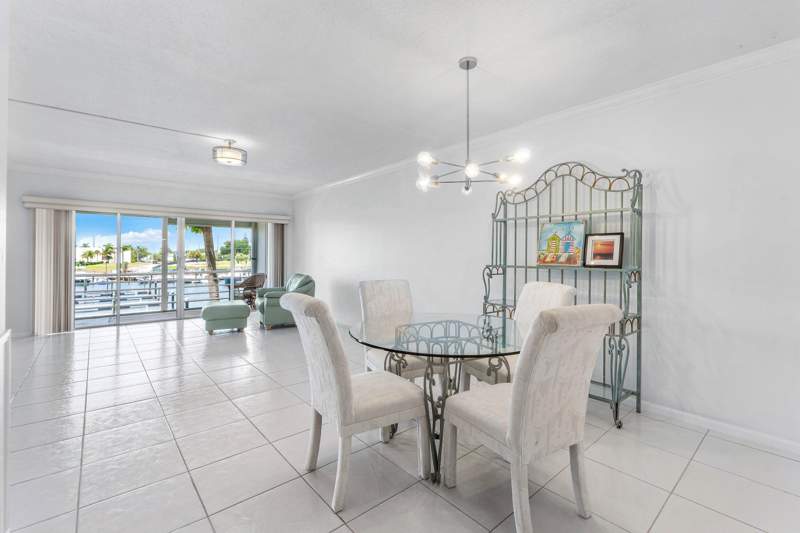2 bedroom Condominium at 29 Yacht Club Drive #304, Ports O Call Condo S A, B, C And D, North Palm Beach — photo 4