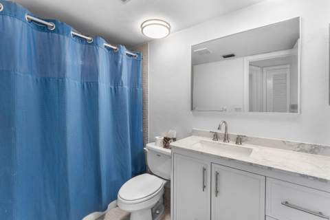 29 Yacht Club Drive #304, North Palm Beach FL - photo 21 of 44
