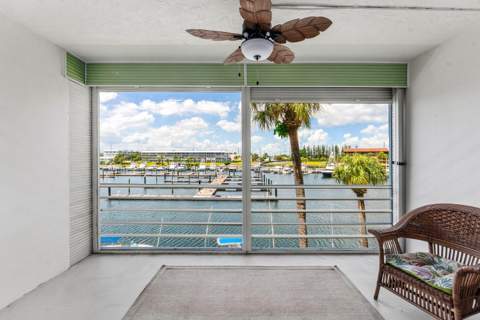 29 Yacht Club Drive #304, North Palm Beach FL - photo 23 of 44