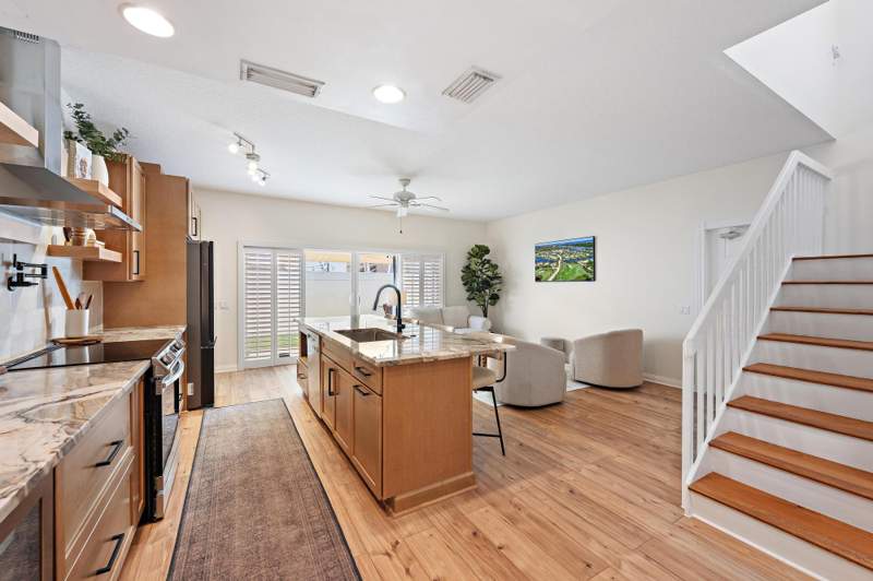 3 bedroom Townhouse at 68 Live Oak Circle, Tequesta Oaks, Tequesta — photo 4