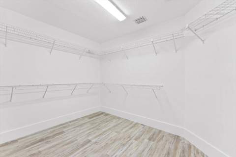 7876 Mandarin Drive, Boca Raton FL - photo 24 of 61
