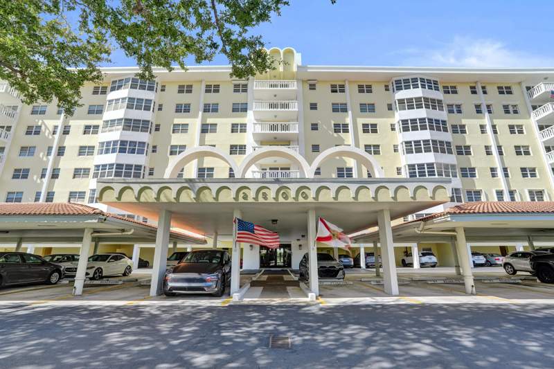 1 bedroom Condominium at 2500 NE 48th Lane #606, Country Club Towers Condo, Fort Lauderdale — photo 3