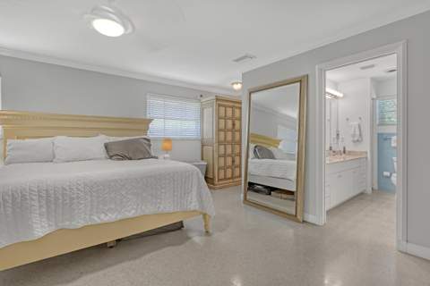 306 Cascade Lane, Palm Beach Shores FL - photo 24 of 53