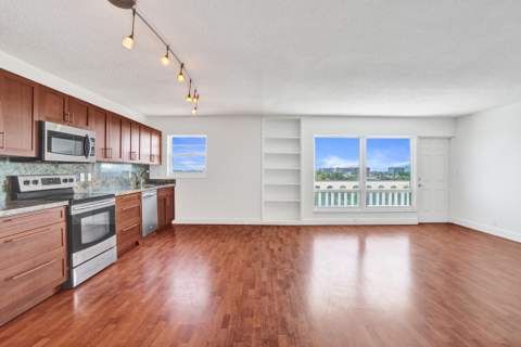 2500 NE 48th Lane #606, Fort Lauderdale FL - photo 18 of 37