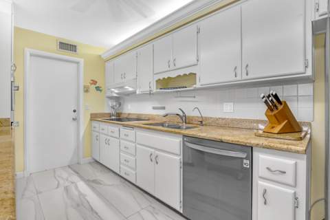 306 Cascade Lane, Palm Beach Shores FL - photo 17 of 53
