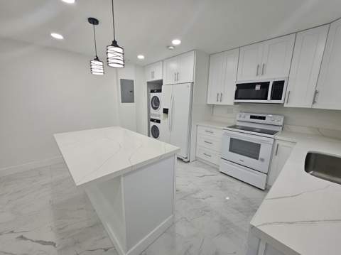 6607 Winfield Boulevard #47, Margate FL - photo 13 of 46