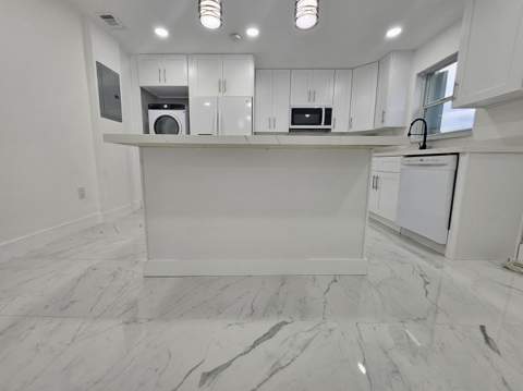 6607 Winfield Boulevard #47, Margate FL - photo 18 of 46