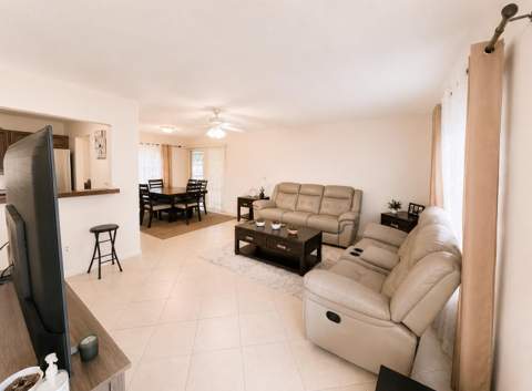 882 SE Walters Terrace, Port St. Lucie FL - photo 8 of 30