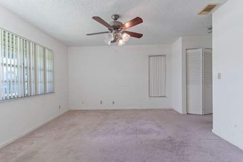 7184 Pine Manor Drive, Lake Worth FL - photo 19 of 47