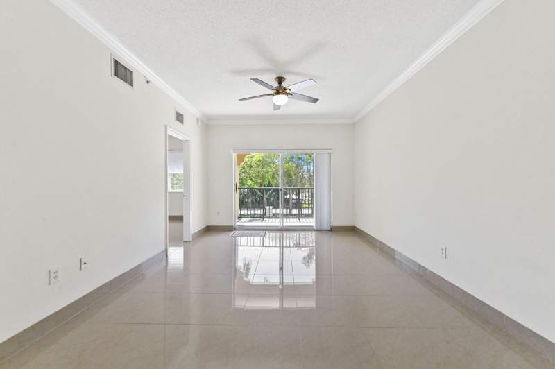 3 bedroom Condominium at 6020 W Sample Road #204, El-Ad Poinciana Condo, Coral Springs — photo 5
