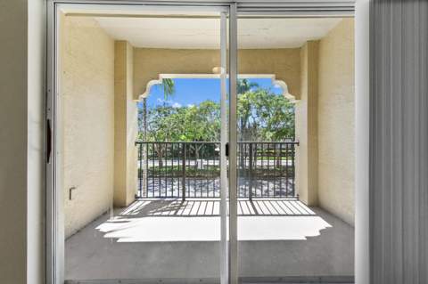 6020 W Sample Road #204, Coral Springs FL - photo 23 of 25