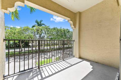6020 W Sample Road #204, Coral Springs FL - photo 24 of 25