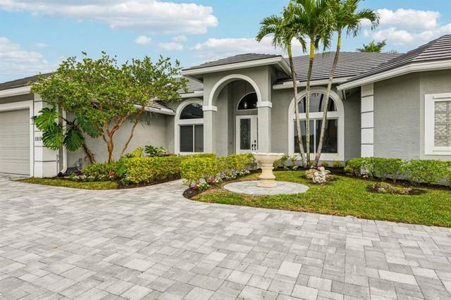 1919 S CLUB Drive