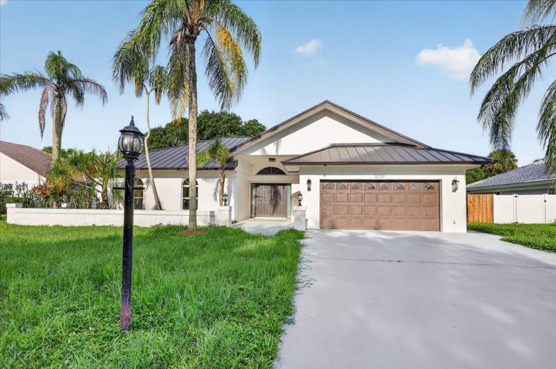 4 bedroom Single Family Residence at 3230 Alexander Court, Carmel, Palm City — photo 4
