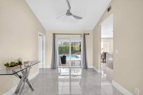 990 Hickory Trail, Wellington FL - photo 11 of 61