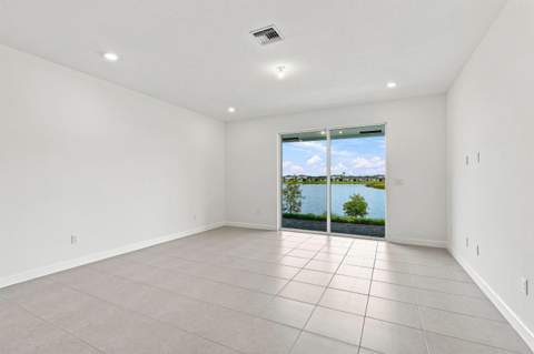 3556 Spanish Cedar Place, Fort Pierce FL - photo 7 of 22
