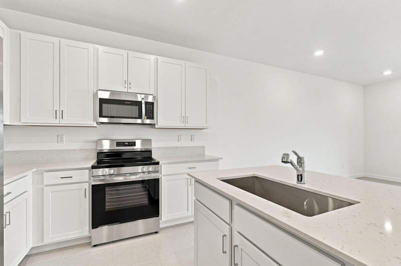 3 bedroom Villa at 3556 Spanish Cedar Place, Seagrove Phase 2 Pud, Fort Pierce — photo 2