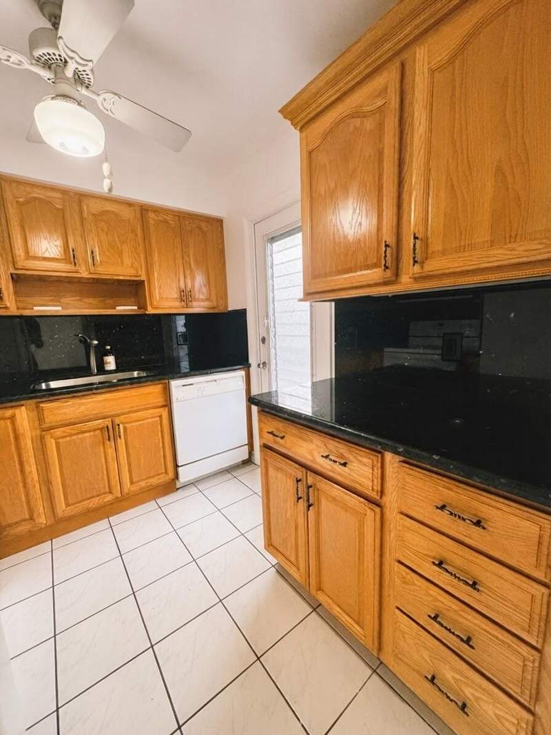 2 bedroom Condominium at 777 SE 2nd Avenue #213, Deerfield Lake Condominium, Deerfield Beach — photo 3