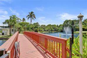 777 SE 2nd Avenue #213, Deerfield Beach FL - photo 24 of 25