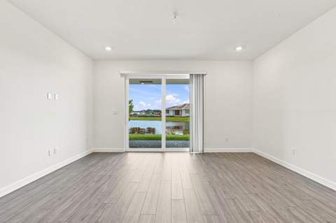 3718 Harborside Avenue, Fort Pierce FL - photo 8 of 22