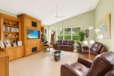 8855 Majorca Bay Drive, Lake Worth FL - photo 16 of 72