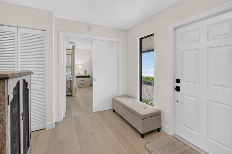 3 bedroom Single Family Residence at 5576 Fox Hollow Drive, Wimbledon , Boca Raton — photo 5