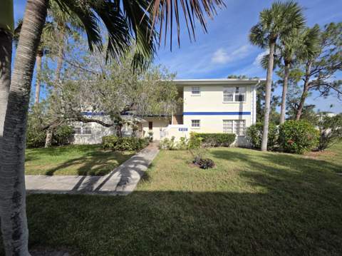 1503 SE Royal Green Circle #201, Port St. Lucie FL - photo 20 of 21