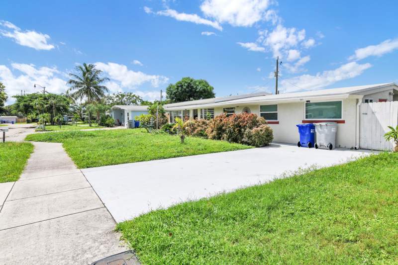 2 bedroom Single Family Residence at 5221 NE 16th Avenue, Pompano Beach Highlands 2nd Sec, Pompano Beach — photo 5