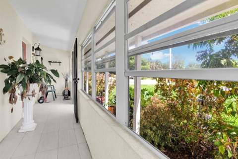 5221 NE 16th Avenue, Pompano Beach FL - photo 10 of 44