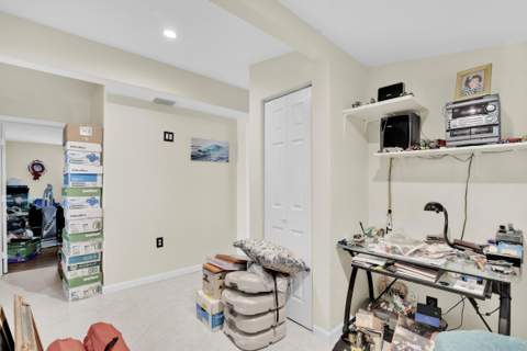 5221 NE 16th Avenue, Pompano Beach FL - photo 21 of 44