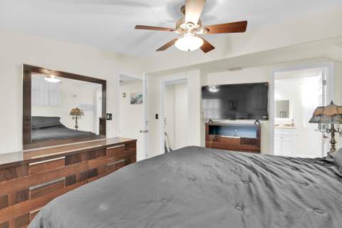 5221 NE 16th Avenue, Pompano Beach FL - photo 24 of 44