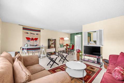 68 Suffolk B #680, Boca Raton FL - photo 8 of 26