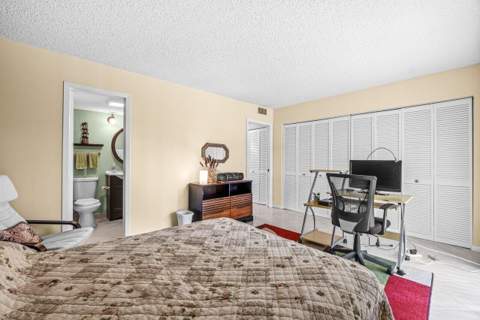 68 Suffolk B #680, Boca Raton FL - photo 12 of 26