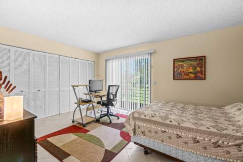 68 Suffolk B #680, Boca Raton FL - photo 13 of 26