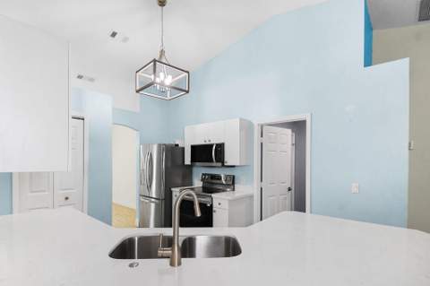 1085 SW Majorca Avenue, Port St. Lucie FL - photo 16 of 45
