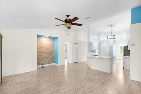 1085 SW Majorca Avenue, Port St. Lucie FL - photo 18 of 45