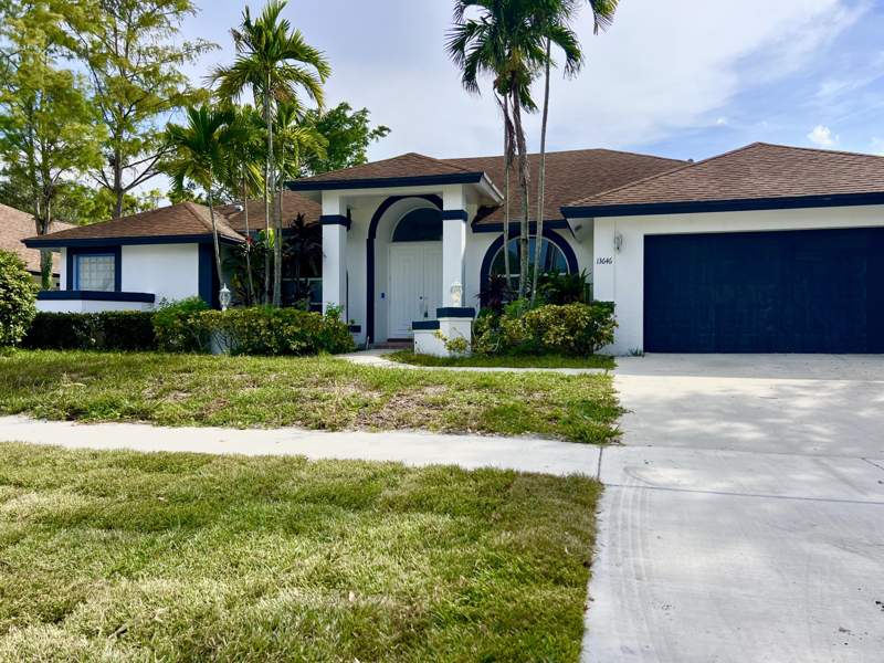 5 bedroom Single Family Residence at 13646 Brightstone Street, GREENVIEW SHORES 2 OF WELLINGTON, Wellington — photo 2